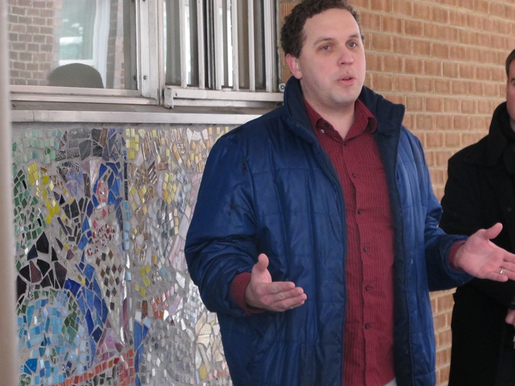 Describing the community mural-making process